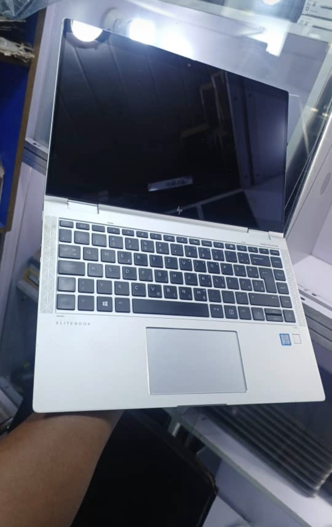 Laptop